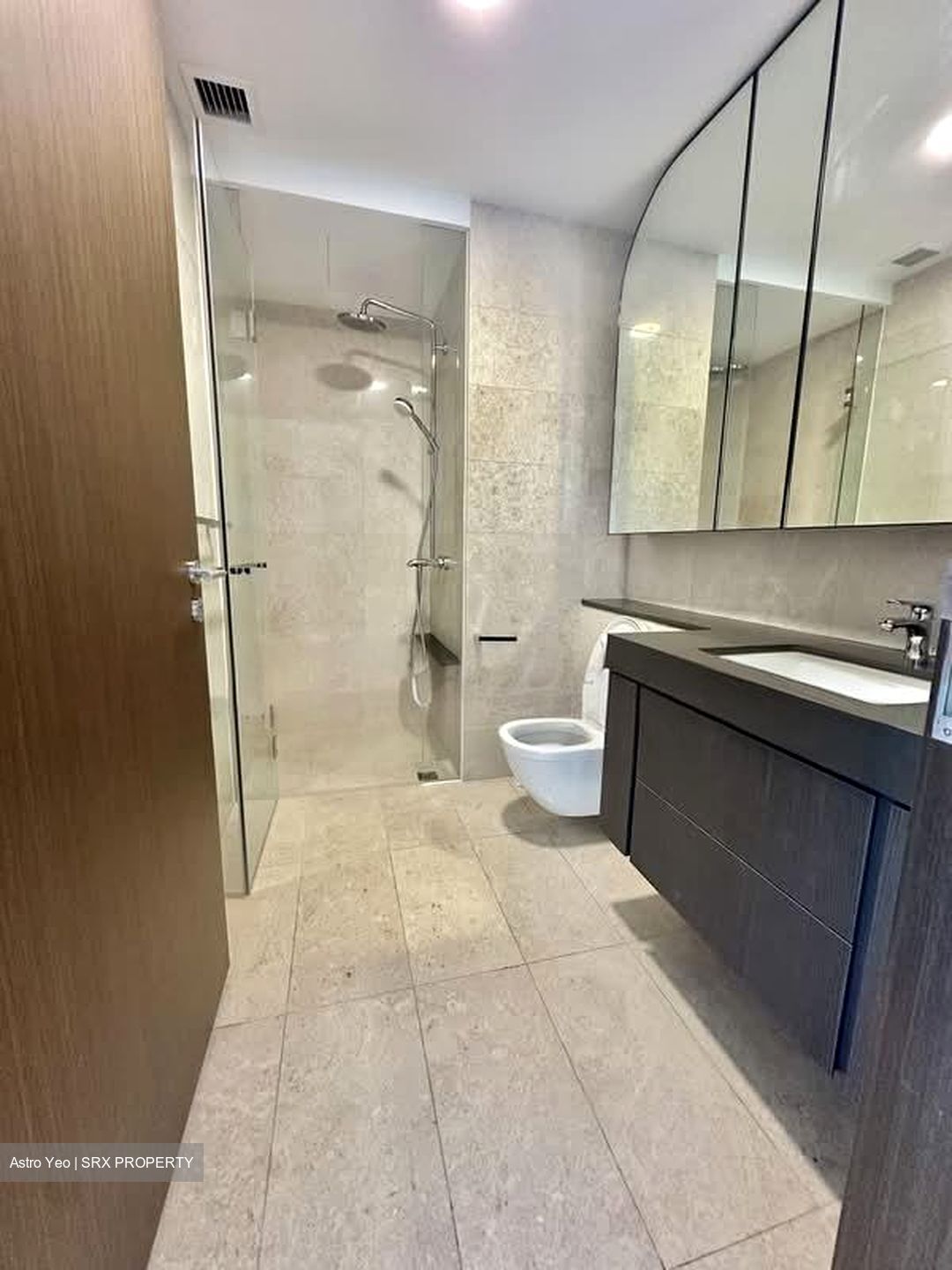 Avenue South Residence (D3), Apartment #538705361